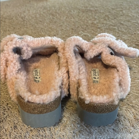 Papillio Arizona Pink Sherpa Fuzzy Sandals nwt 38 and 39 narrow fit 🐼 - Picture 5 of 12
